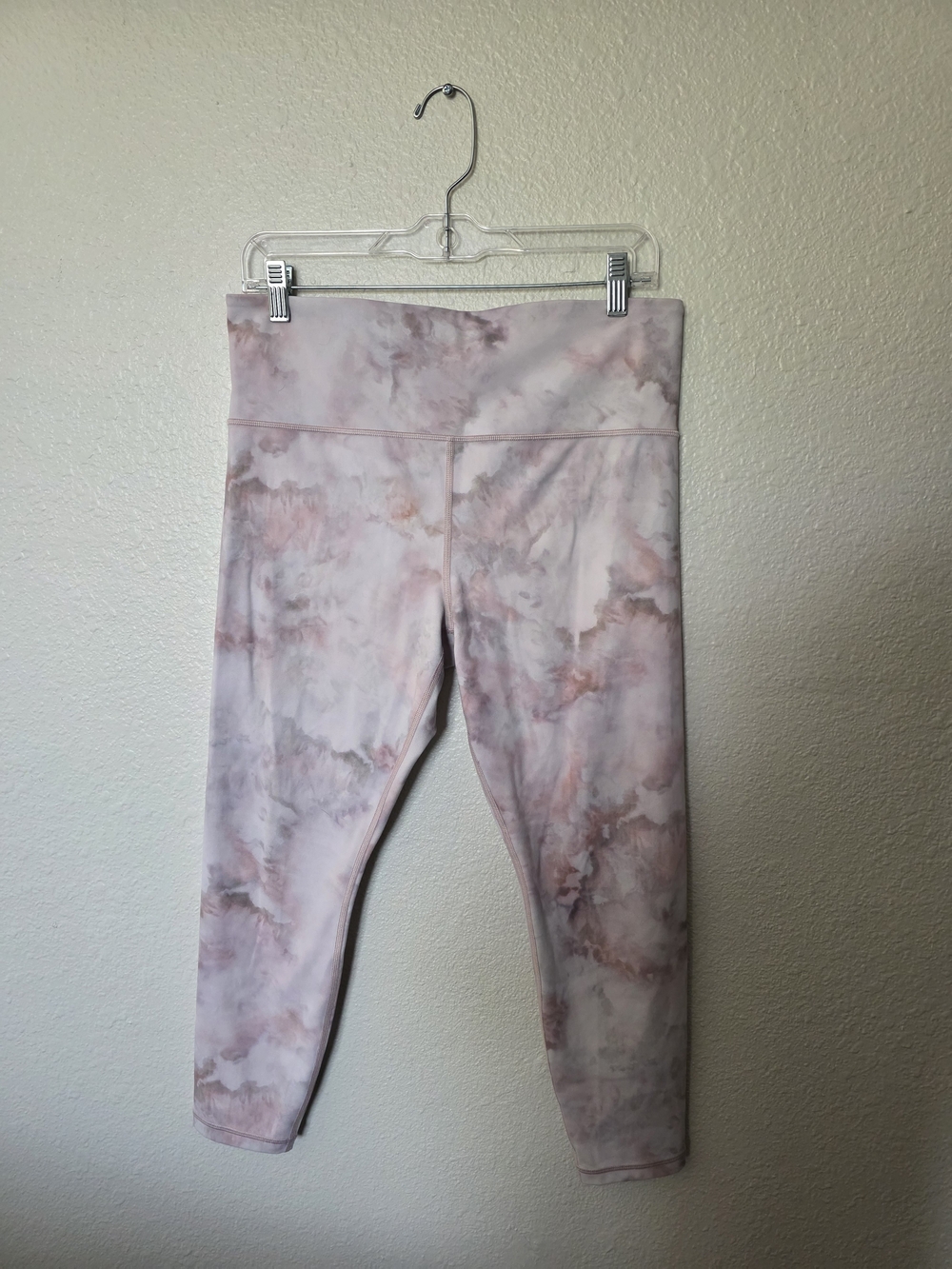 Athleta Pink Elation Snow Dye 7/8 Tight Athletic Legging, L